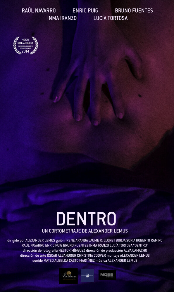 Dentro (2013)